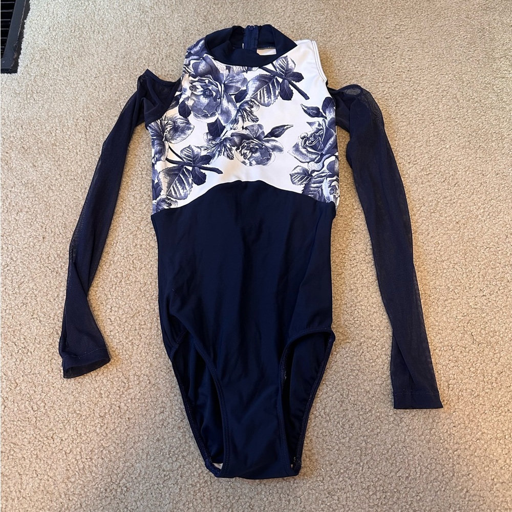 Eleve Cold Shoulder Leotard Size XS